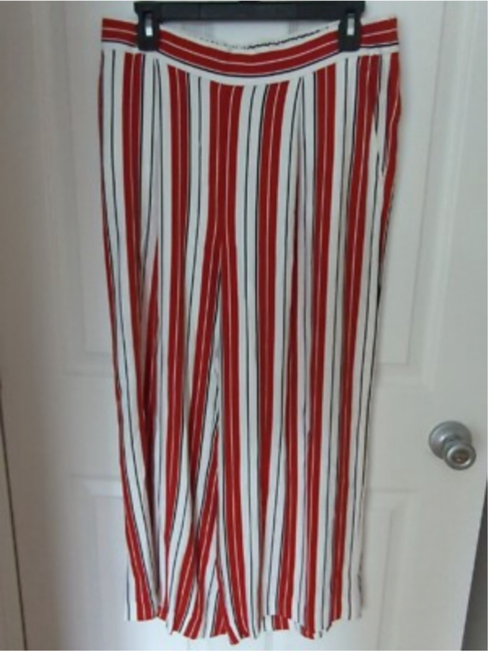 Women's LOFT Wide Leg Pants Size M Red White Striped officewear casual holidays